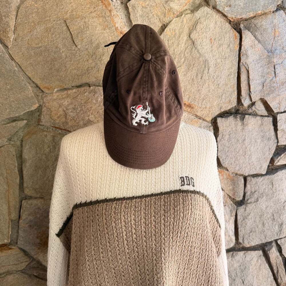 Richard Thompson Embroidered Lion Logo Baseball Cap
